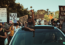 Watch this ultra-hypnotic supercomputer simulation of galaxies feasting