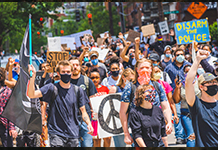 Artists used deepfake tech to tell alternate moon landing history